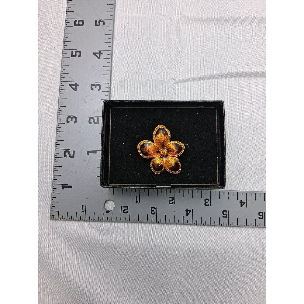 Joan Rivers Classics Collection Tortoise Shell Enamel Flower Pin Brooch Box - Picture 3 of 4